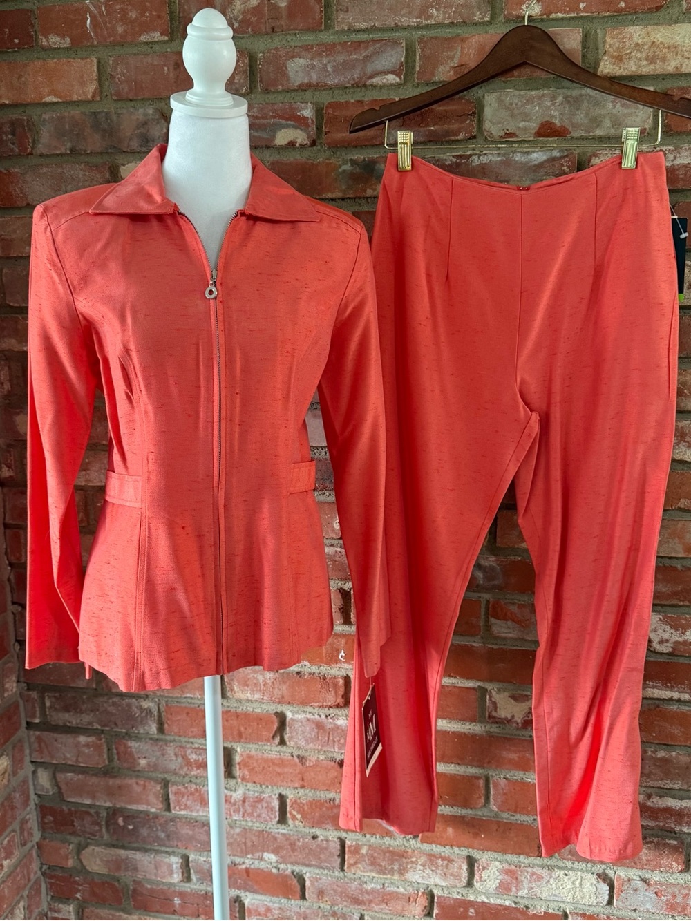 Women’s Coral Zip Jacket & Pants Set